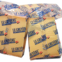 Queso Gruyere suizo
